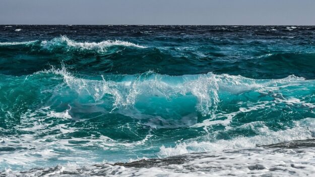 wave-3473335_1280
